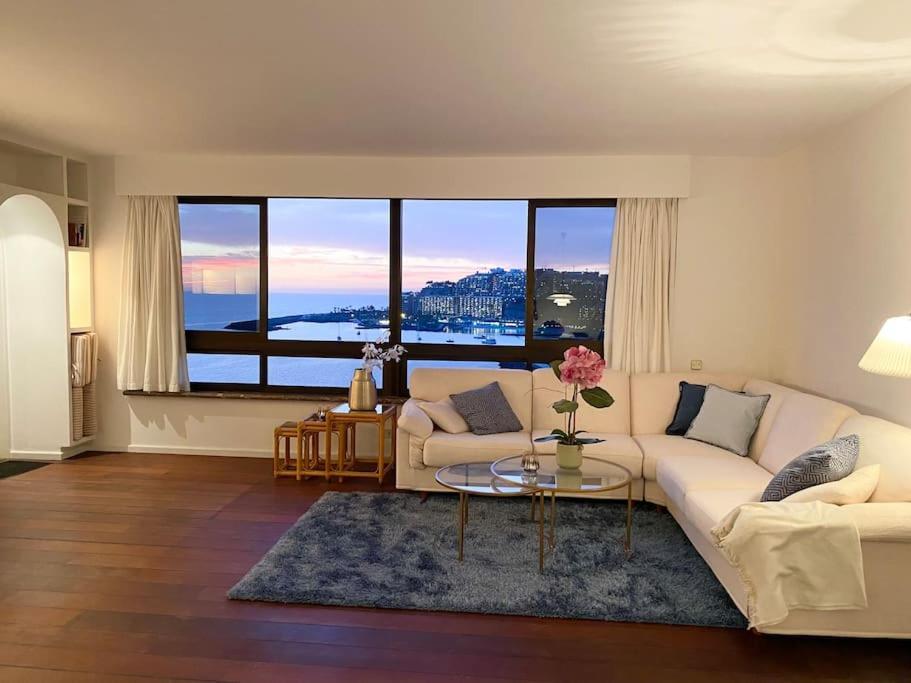 100 M2 Penthouse On The Beach. Patalavaca Exterior photo